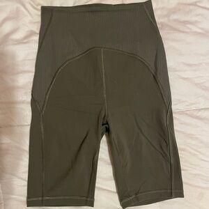 Lululemon biker shorts